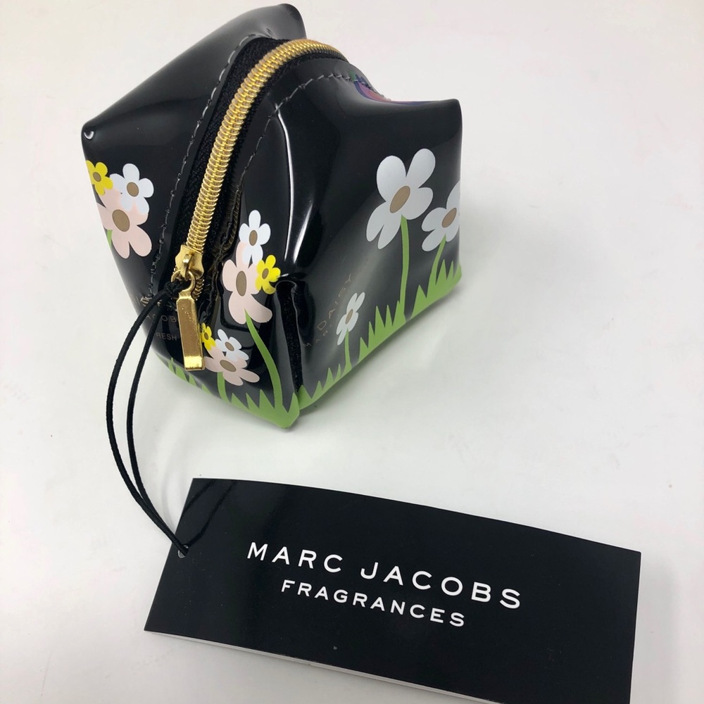 Marc Jacobs Discover fragrance bag